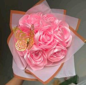 Pink Ribbon Rose Bouquet..🌷✨