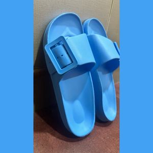 NEW KOOK N KEECH BLUE RUBBER SLIDES