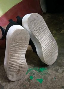 Woman Black Sneakers UK 6&amp;7 Can Also Buy