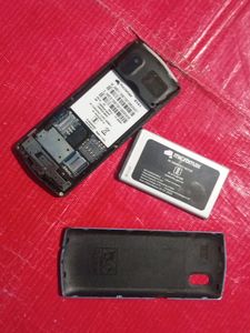 Micromax Keypad Phone All Working (Display Damage)