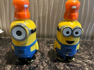 Minion Water Bottles - Set of 2 Frm Universal Stud
