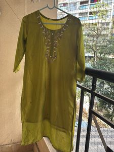 Elegant Green Embroidered Kurti