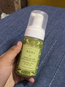 Kama Anti Acne Cleansing Foam