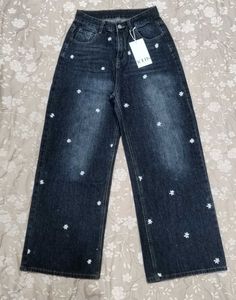 Floral Embroidered Wide Leg Jeans