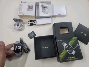 Earbuds And Smartwatch