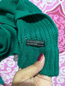 Women Knitted Green Muffler