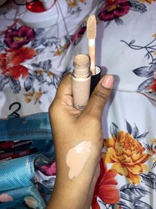 e.l.f 16hr Camo Concealer