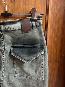 Sage Green Cargo Pants Of Street 9