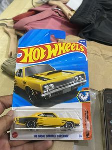 Hot Wheels '69 Dodge Coronet Superbee
