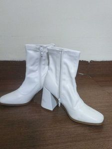 Imported Prettylittlething White Ankle Boots