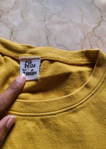 NEW OVERSIZED MUSTARD T-SHIRT