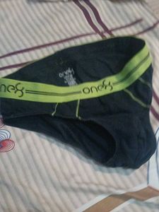 ONe8 Men&#39;s Briefs