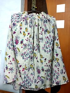 Elegant skirt in pristine condition