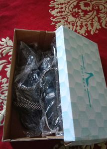 Sparkly Strap Black Sandals