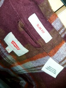 Levi&#39;s Plaid Full Sleeves Shirt