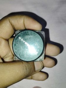 A Beautiful Pink Nude Shade With Best Gel Eyeliner