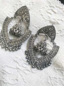 Jhumkas