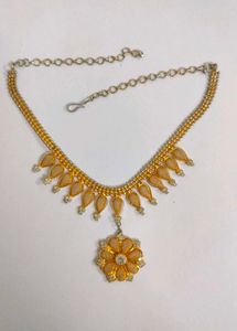 Gold-toned Necklace