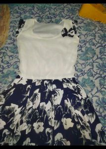 Women Dress And Leggings Free