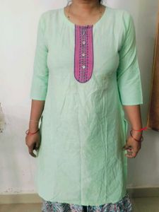 Green And Red Kurta