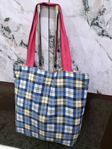 Teddy Polka Dots Tote Bag