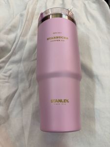 Stanley X Starbucks