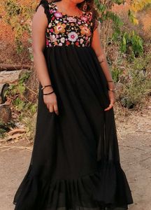 Black Flower Drees