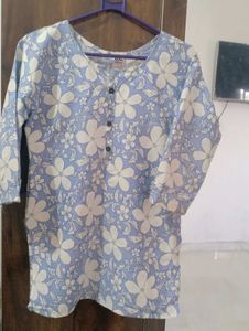 A New XXL Printed Short Kurti