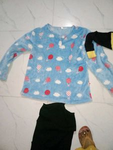 Cute Printed woolen tops