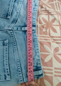 New unused URBANIC Solid Women Denim Shorts