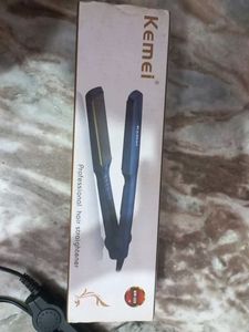 Kemei Hair Straightener