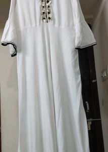 MAISHI White Anarkali Kurti