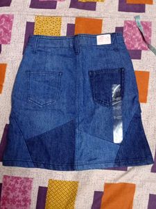 Stylish Denim Mini Skirt with Button Detail