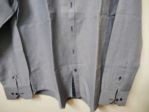 XXL Slim-fit Shirt - Like New