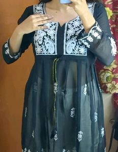 Chikankari Short Kurti