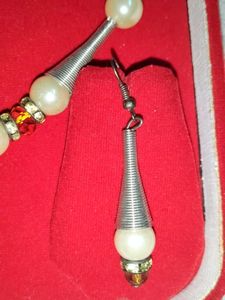 Necklace &amp; Earring Set