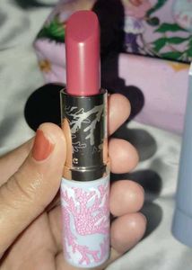 Estee Lauder Lipstick