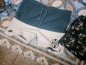 Combo Of Men's Shorts In 32 Waist