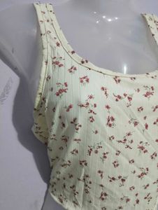 SHEIN CUTE TOP