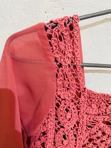 Knitted Pink Crop Top With Full Sleeves