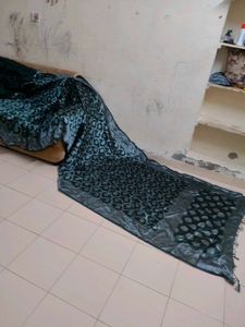 Ready To Wear  Without Peticoat Plates Attached