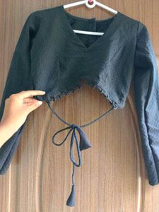 Stylish Black Crop Top Blouse