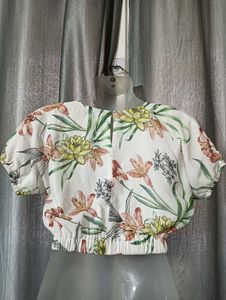 Floral Print Crop Top 💗