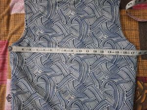 Patterned Vest with Fur Collar