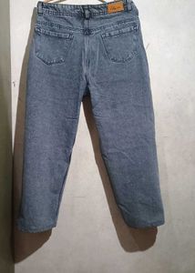 Blackish Grey Straight Fit Jeans