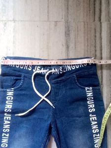 girls jeans west size is 30&#34; X length  37&#34;