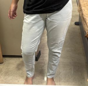 Light Wash Denim Jeans