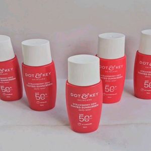 Dot &amp; Key Sunscreen