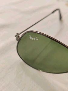 Ray-Ban Aviator Sunglasses