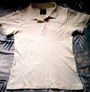 Cream Polo T Shirt 👕- Casual Chic